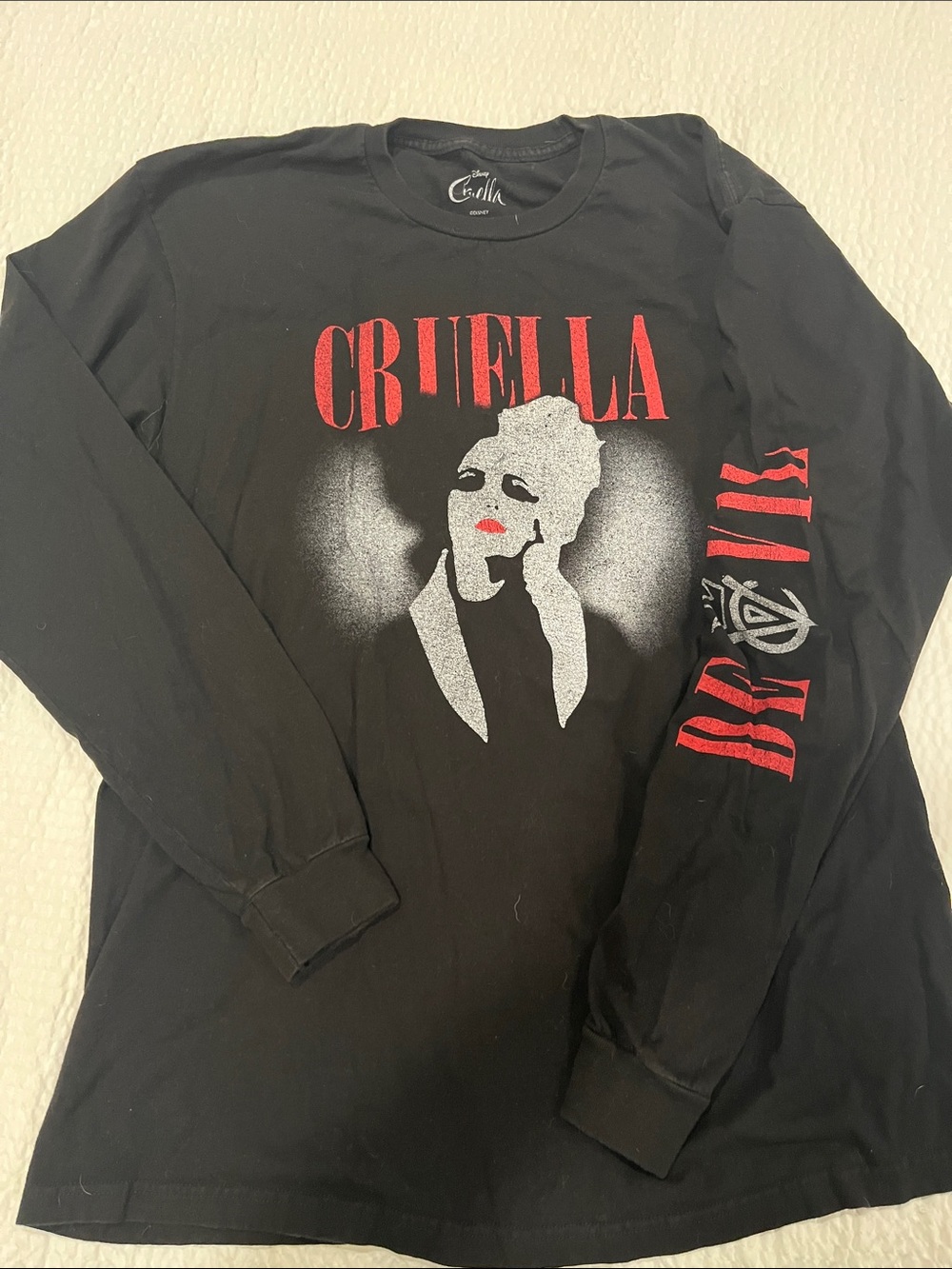 Cruella Official Disney Black Long Sleeve Graphic Tee Large